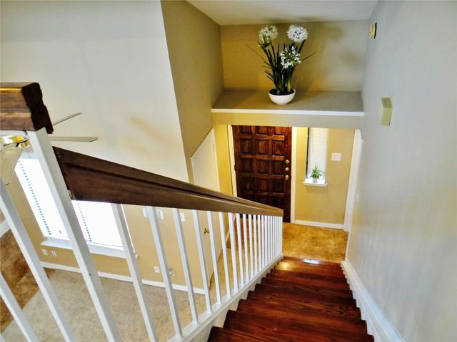517 Ranch Trail 127, Irving, TX 75063