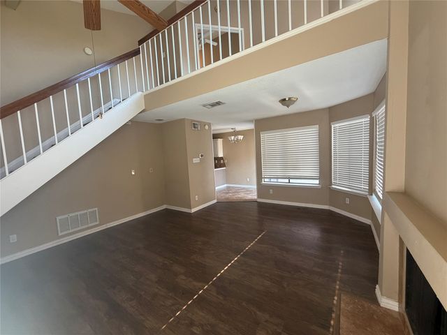517 Ranch Trail 127, Irving, TX 75063