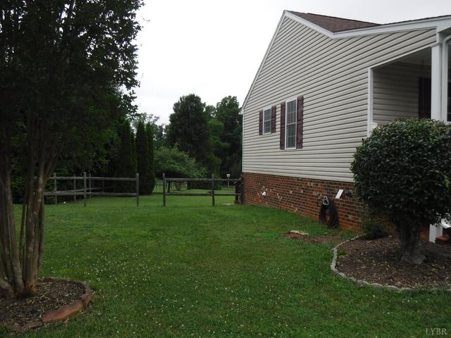 1269 Stonewall Road, Concord, VA 24538