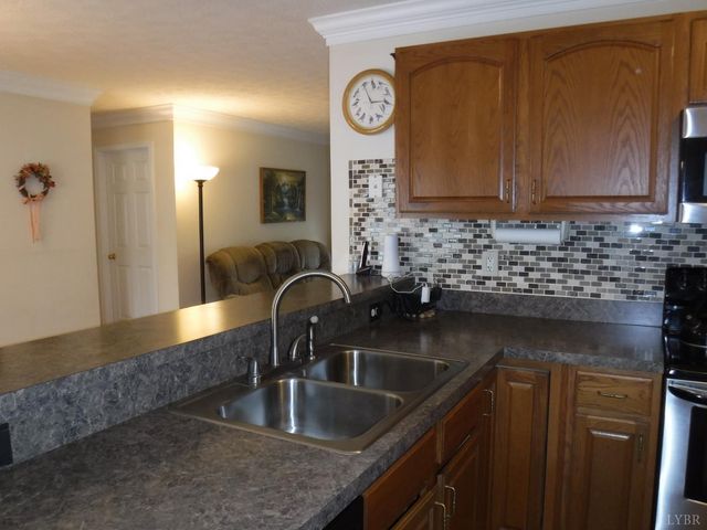 1269 Stonewall Road, Concord, VA 24538