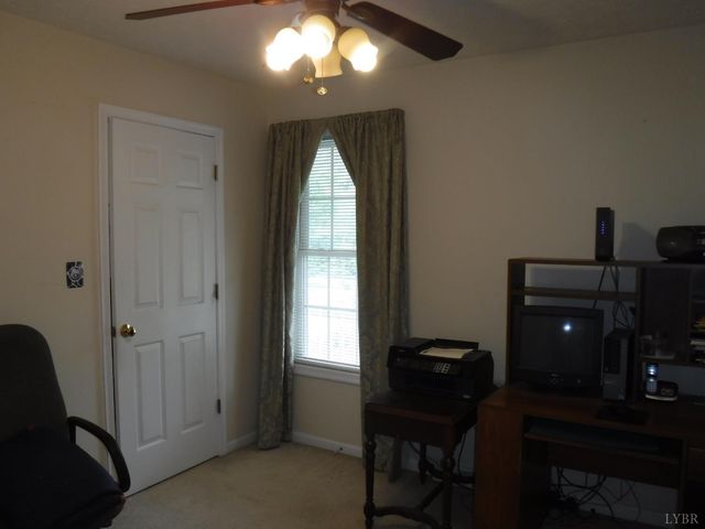 1269 Stonewall Road, Concord, VA 24538