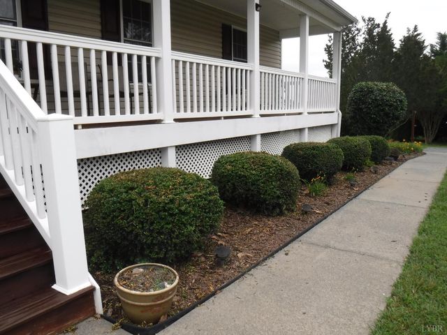 1269 Stonewall Road, Concord, VA 24538