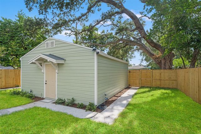 3036 20TH STREET N, St Petersburg, FL 33713