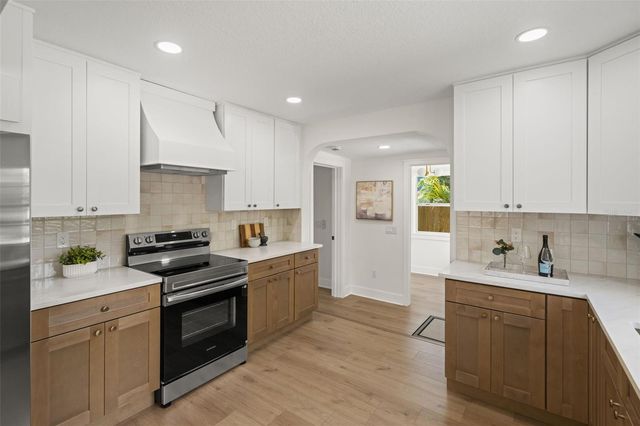 3036 20TH STREET N, St Petersburg, FL 33713