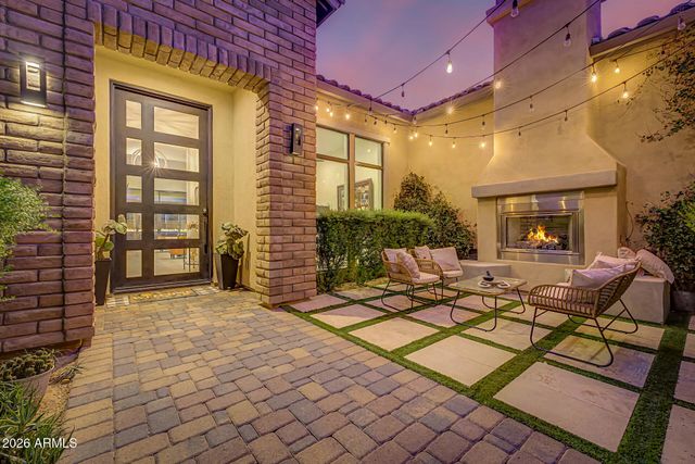2581 E TURNBERRY Drive, Gilbert, AZ 85298