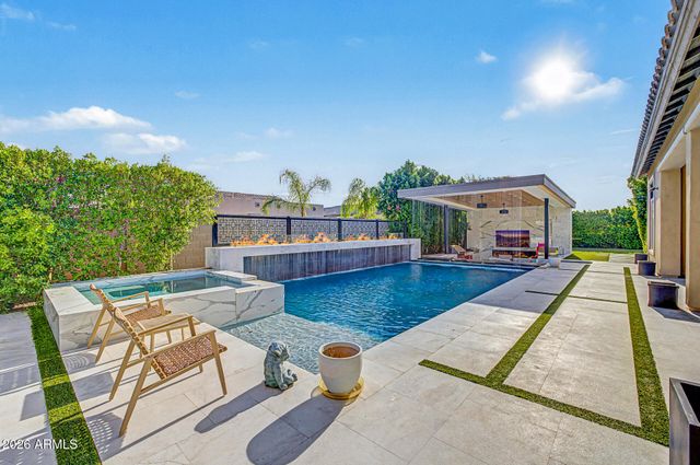 2581 E TURNBERRY Drive, Gilbert, AZ 85298
