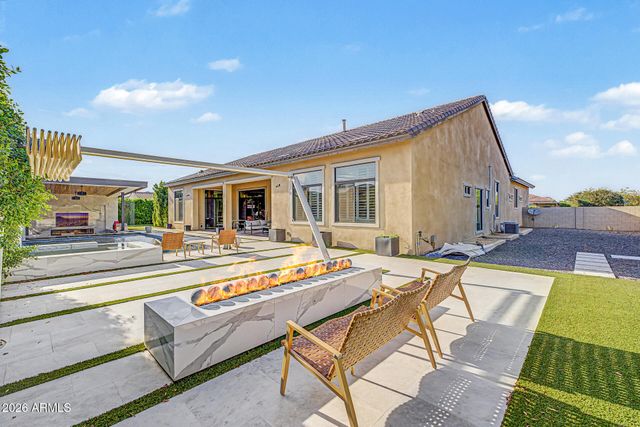 2581 E TURNBERRY Drive, Gilbert, AZ 85298