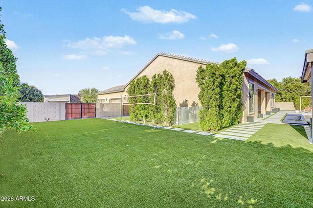 2581 E TURNBERRY Drive, Gilbert, AZ 85298