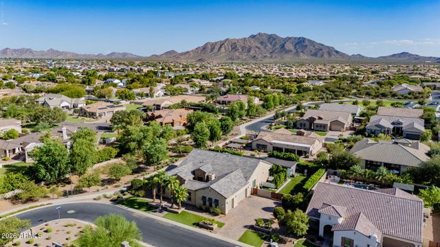 2581 E TURNBERRY Drive, Gilbert, AZ 85298