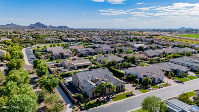 2581 E TURNBERRY Drive, Gilbert, AZ 85298