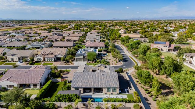 2581 E TURNBERRY Drive, Gilbert, AZ 85298