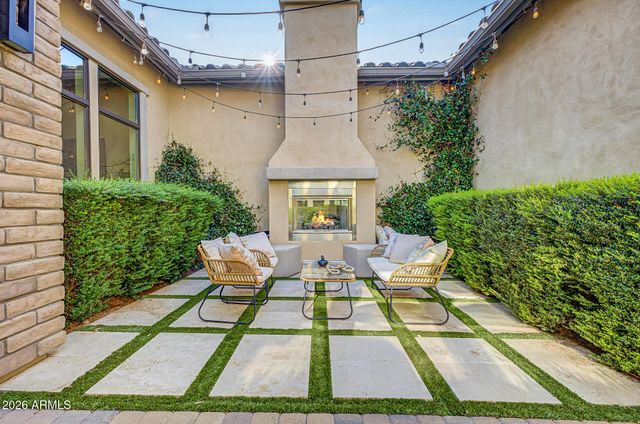 2581 E TURNBERRY Drive, Gilbert, AZ 85298