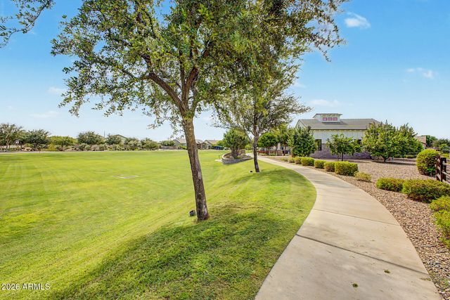 2581 E TURNBERRY Drive, Gilbert, AZ 85298
