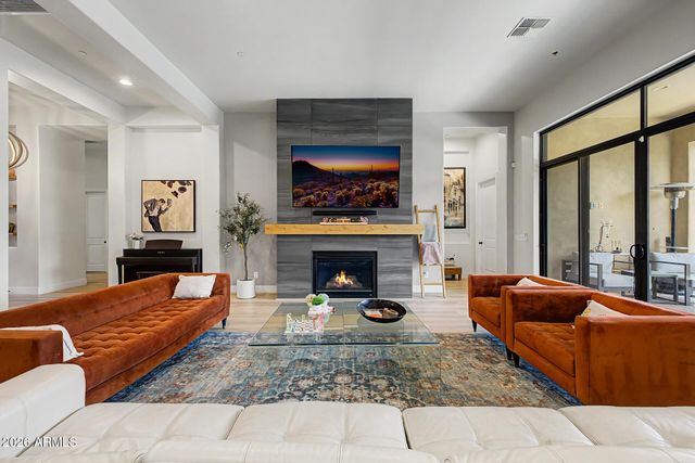 2581 E TURNBERRY Drive, Gilbert, AZ 85298