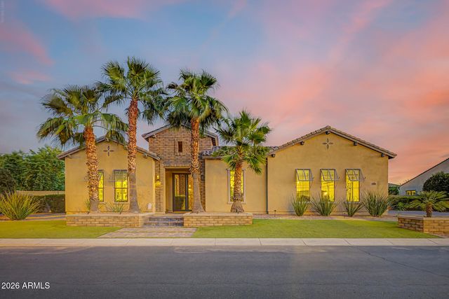 2581 E TURNBERRY Drive, Gilbert, AZ 85298