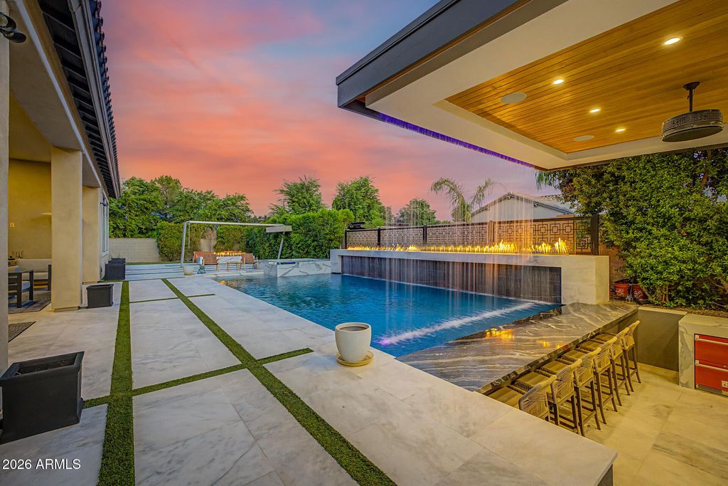 2581 E TURNBERRY Drive, Gilbert, AZ 85298 — photo 2