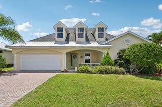 10755 SW Waterway Lane, Port St Lucie, FL 34986
