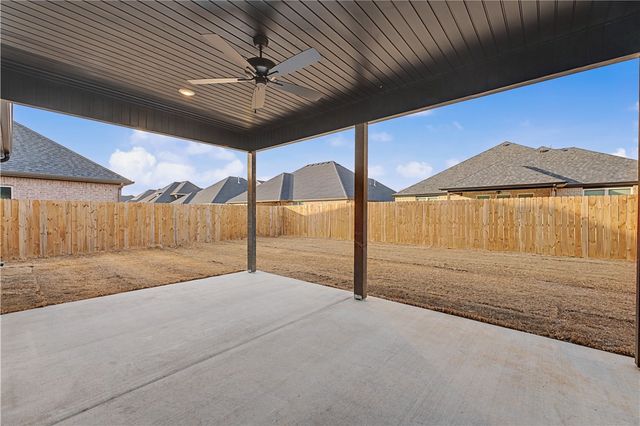 1340 Tiffany Street, Centerton, AR 72719