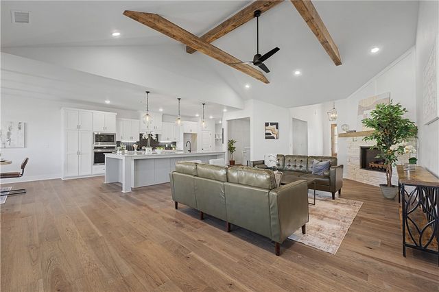 1340 Tiffany Street, Centerton, AR 72719