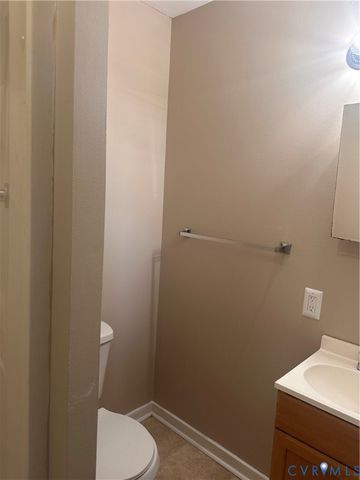 8500 Debbs Ln, Chesterfield, VA 23235