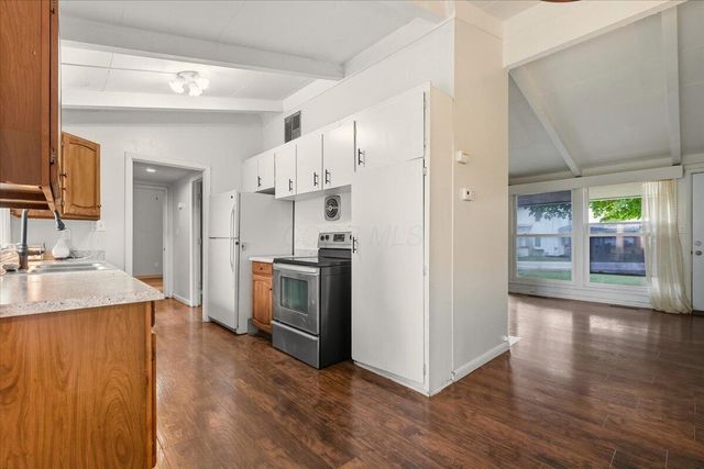 5366 Granville Road, Mount Vernon, OH 43050