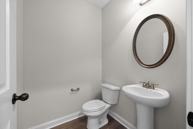 668 Crestone Ct, Clarksville, TN 37042