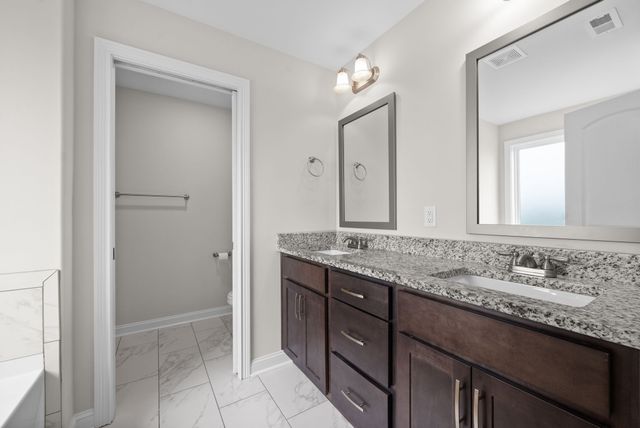 668 Crestone Ct, Clarksville, TN 37042