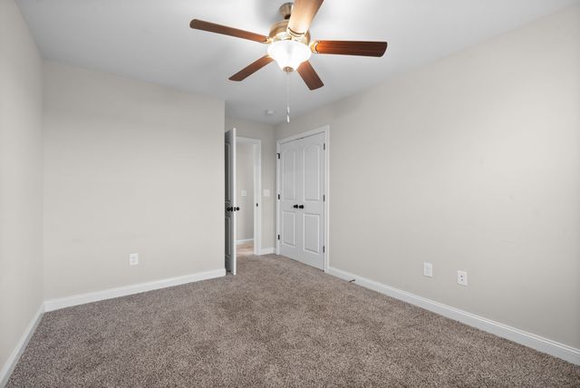 668 Crestone Ct, Clarksville, TN 37042