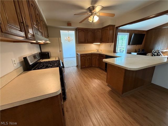 4614 Telhurst Road, South Euclid, OH 44121