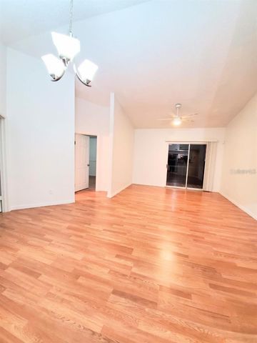 1948 LAKE ATRIUMS CIRCLE 136, Orlando, FL 32839