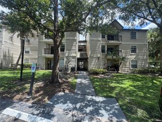 1948 LAKE ATRIUMS CIRCLE 136, Orlando, FL 32839
