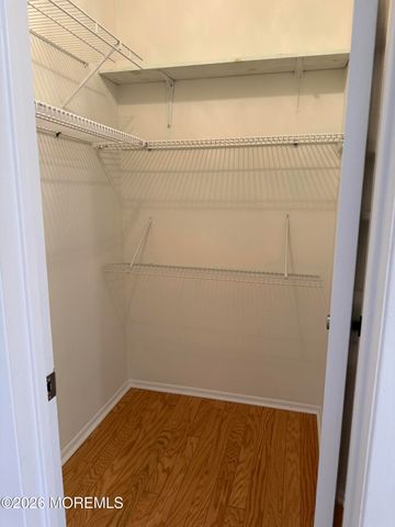 14 Pine Cluster Circle F, Manalapan, NJ 07726