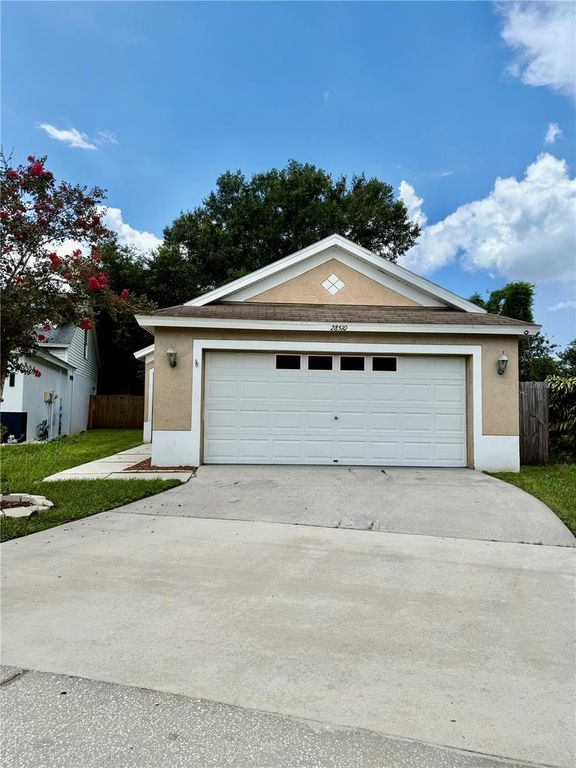 28510 SEASHELL COURT, Wesley Chapel, FL 33545