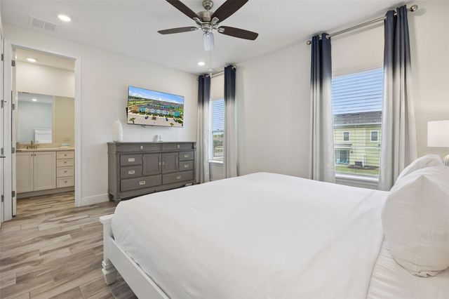 2916 ON THE ROCKS POINT, Kissimmee, FL 34747