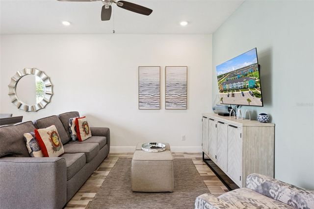 2916 ON THE ROCKS POINT, Kissimmee, FL 34747