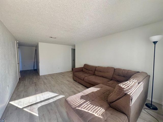 4217 SE 48th Terrace, Oklahoma City, OK 73135