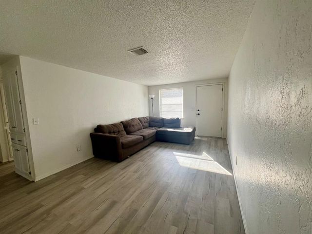 4217 SE 48th Terrace, Oklahoma City, OK 73135