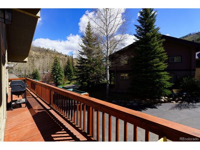 2782 Kinnikinnick Rd 9B, Vail, CO 81657