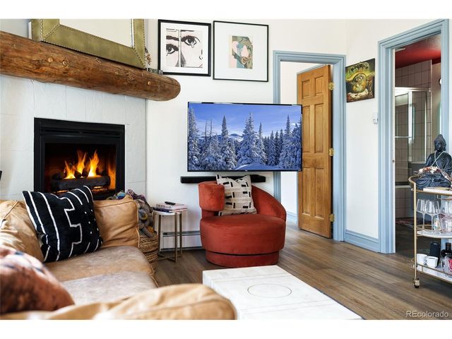 2782 Kinnikinnick Rd 9B, Vail, CO 81657