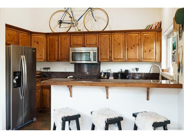 2782 Kinnikinnick Rd 9B, Vail, CO 81657