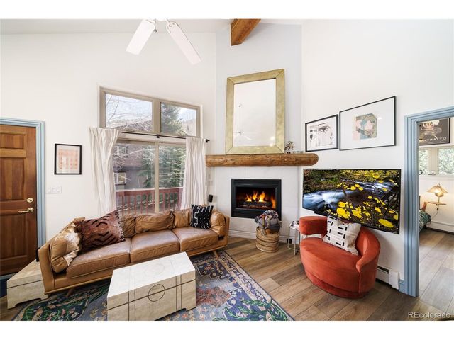 2782 Kinnikinnick Rd 9B, Vail, CO 81657