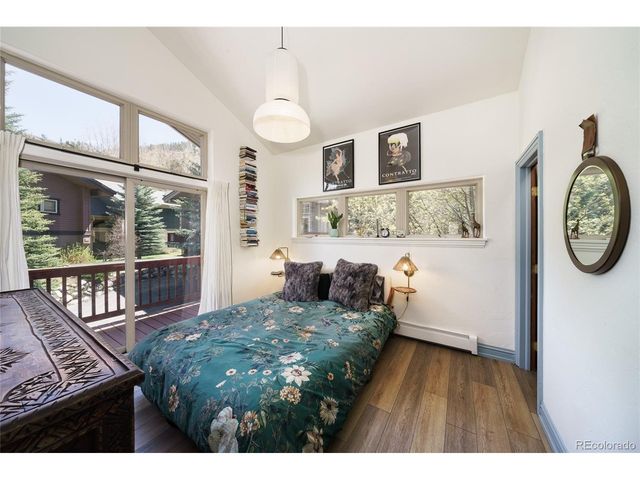 2782 Kinnikinnick Rd 9B, Vail, CO 81657