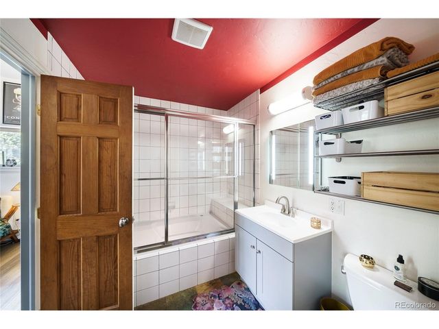 2782 Kinnikinnick Rd 9B, Vail, CO 81657