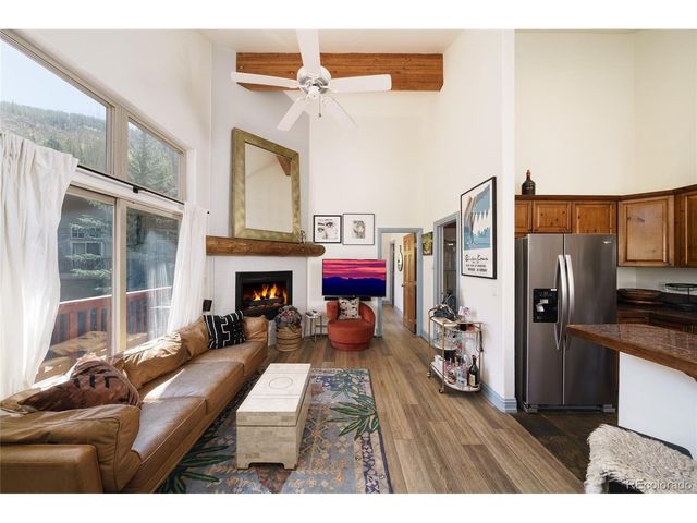 2782 Kinnikinnick Rd 9B, Vail, CO 81657