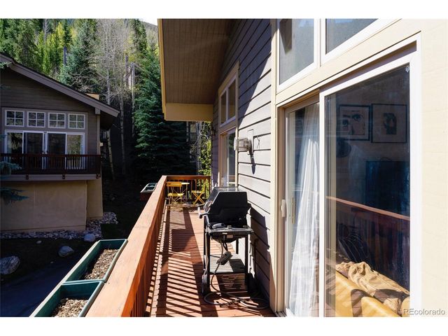 2782 Kinnikinnick Rd 9B, Vail, CO 81657