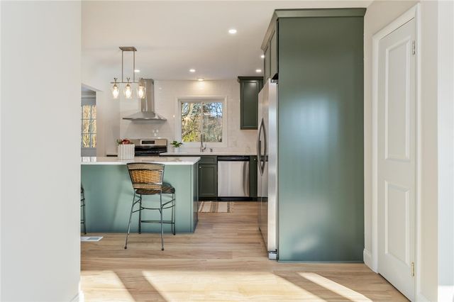 154 Westside Drive, Gates, NY 14624