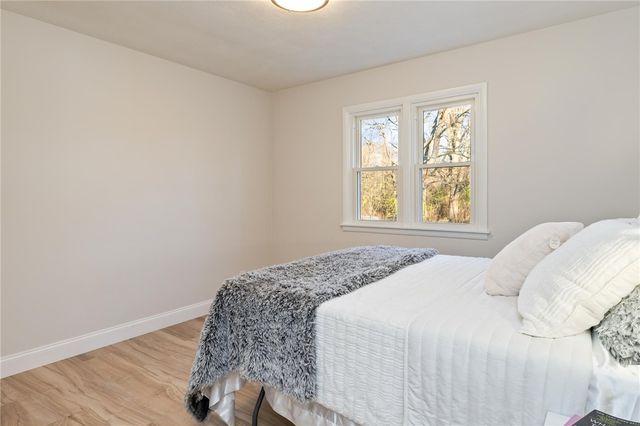 154 Westside Drive, Gates, NY 14624