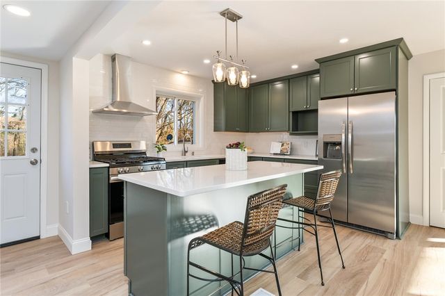 154 Westside Drive, Gates, NY 14624