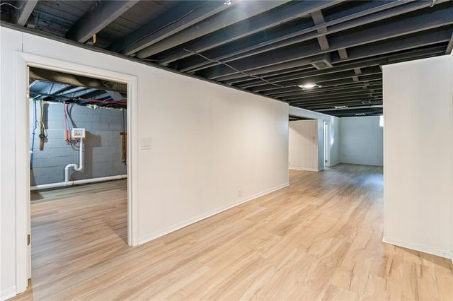 154 Westside Drive, Gates, NY 14624