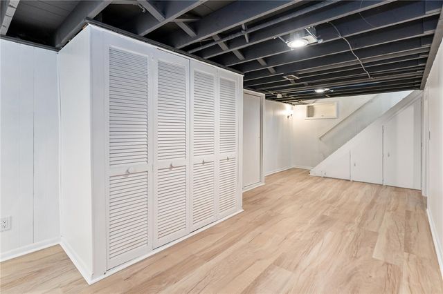 154 Westside Drive, Gates, NY 14624